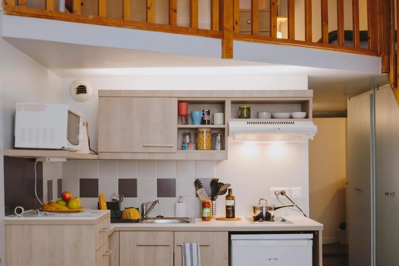 Maison des étudiants canadiens Apartahotel París